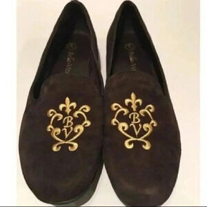Bella Vita flats size 7.5 chocolate Brown Suede